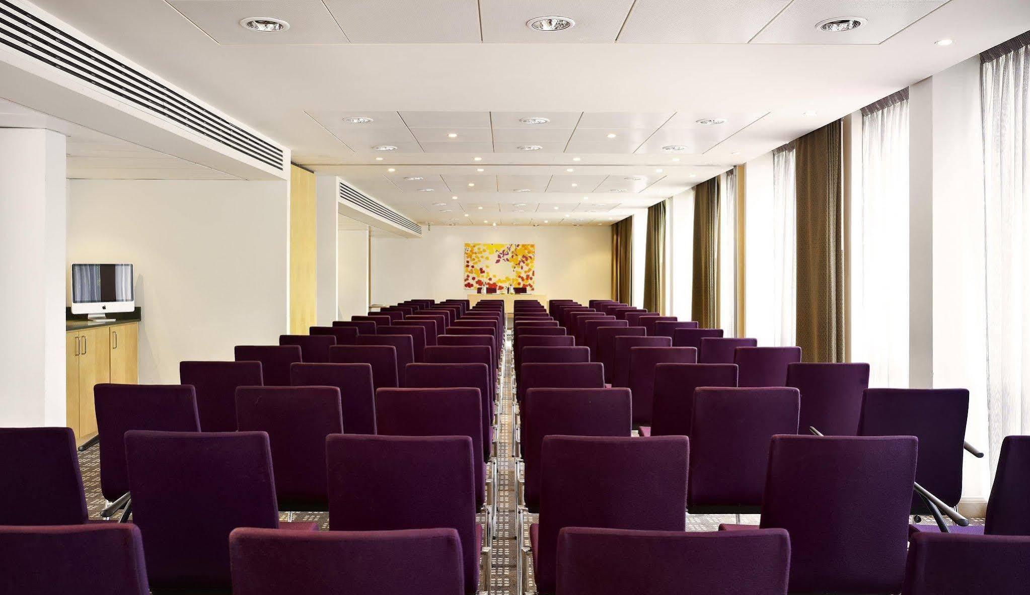 Hilton Garden Inn Birmingham Brindley Place מראה חיצוני תמונה