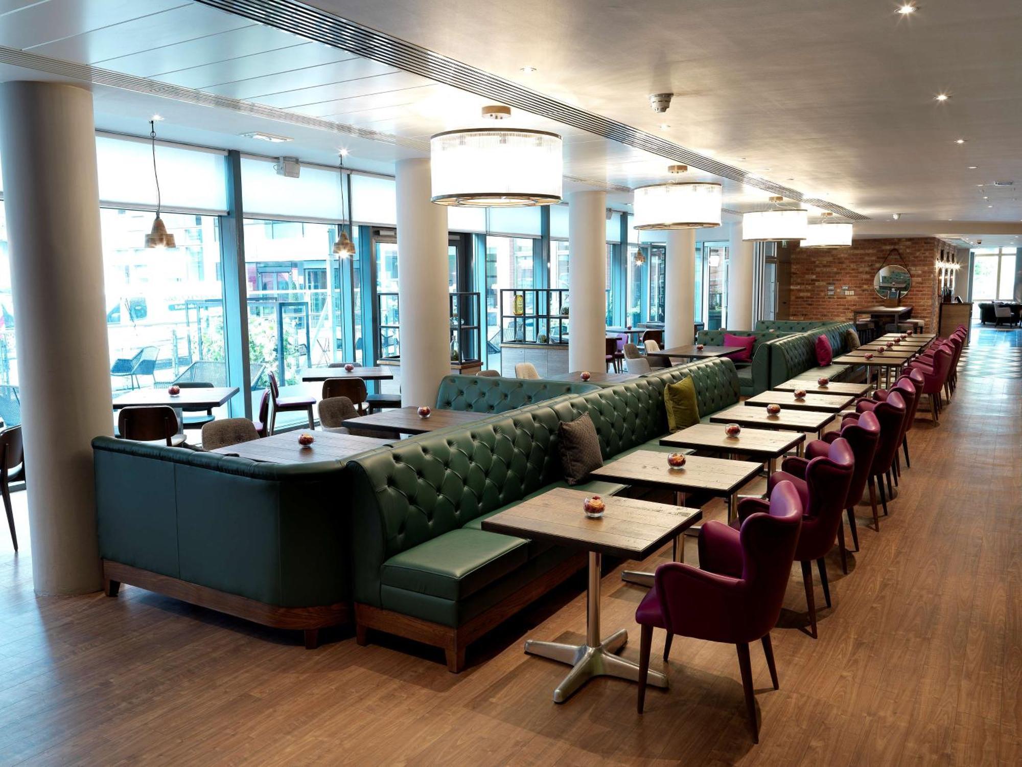 Hilton Garden Inn Birmingham Brindley Place מראה חיצוני תמונה