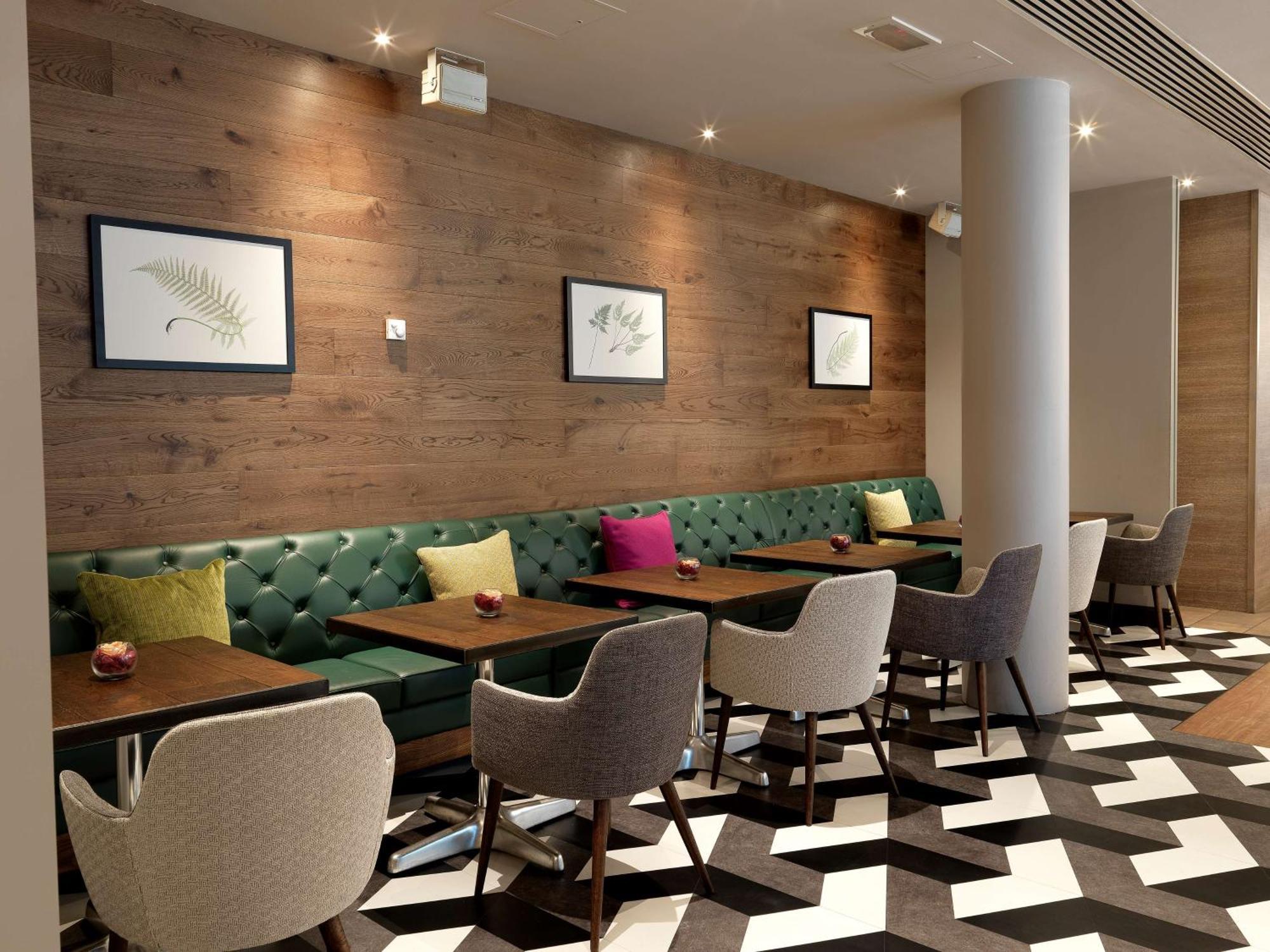 Hilton Garden Inn Birmingham Brindley Place מראה חיצוני תמונה